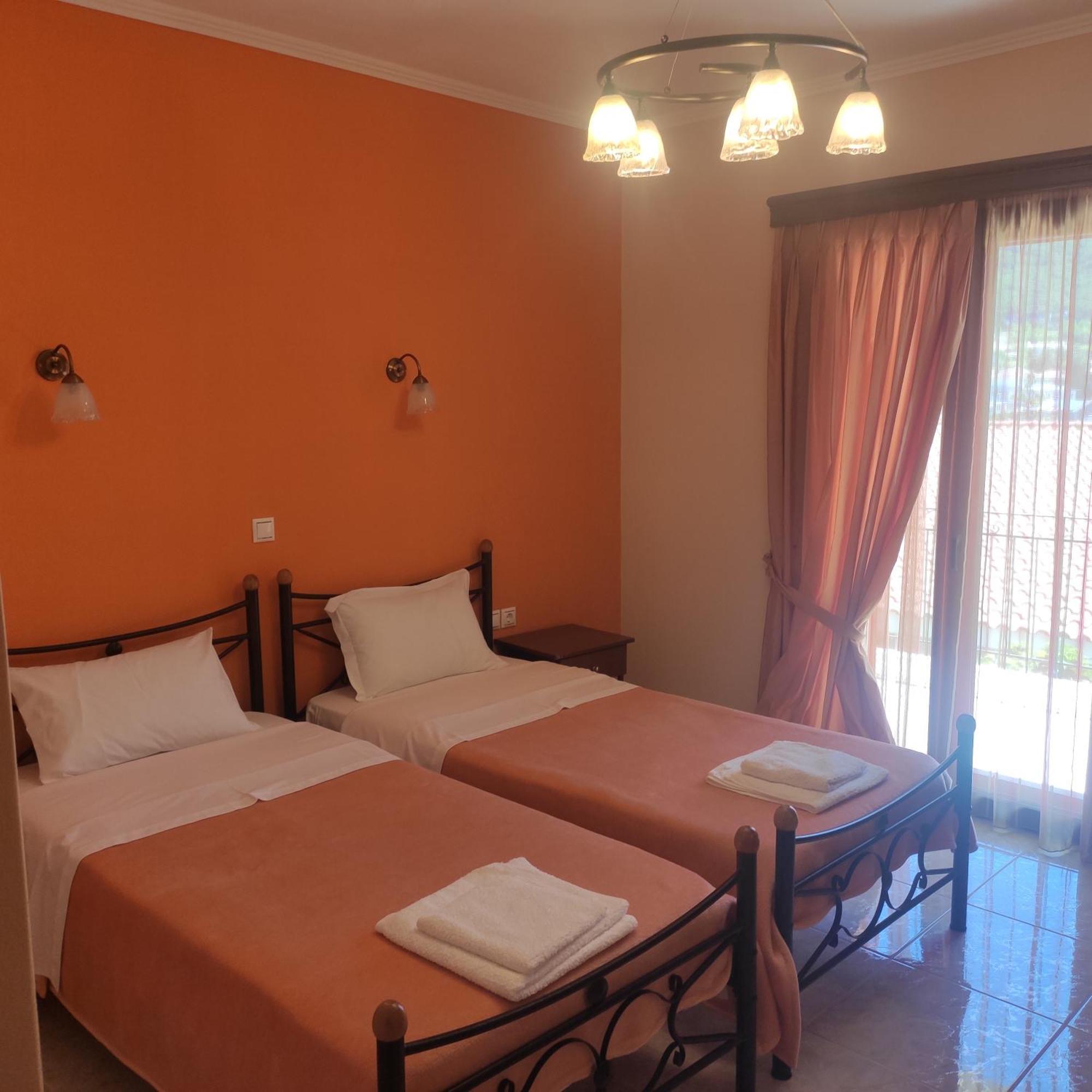 Apartamento Το Πέτρινο Kiriákion Exterior foto